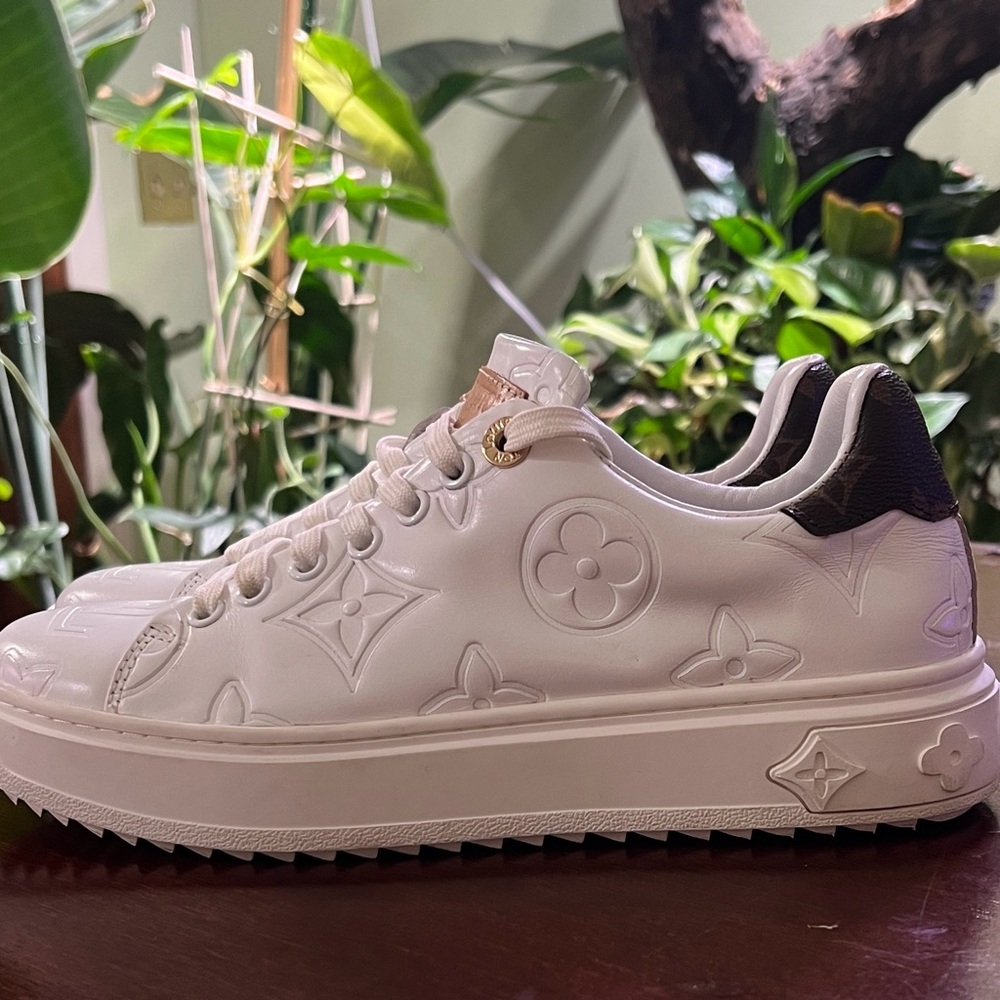 Louis Vuitton Time Out Sneakers